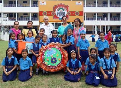 BVM (USN) daughters send Rakhis to Indian Armed Forces